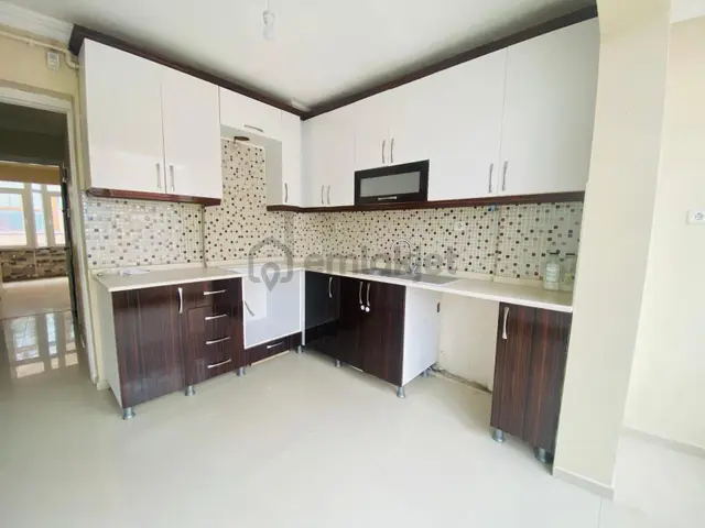 Peker Mahallesinde 3+1 Geniş Kupon Daire Fırsatı 2