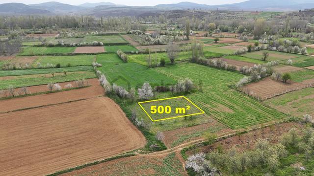 Konya / Doğanhisar / Zafer Mahallesinde 500 M² Müstakil Tapulu Tarla 1