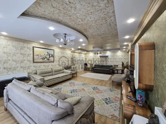 Ultra Geniş Denize 400 Metre Yeşilbahçe'de Satılık 4+1 Daire 5