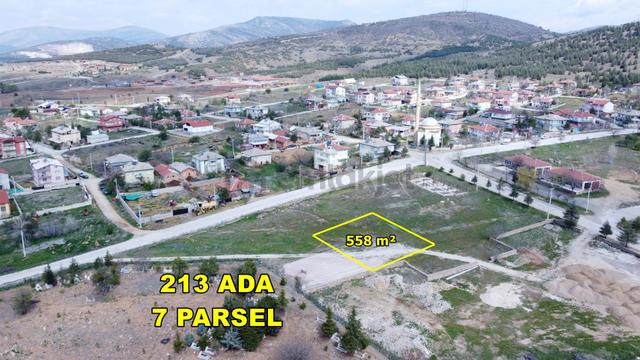 Hüyük Çavuş Mahallesinde 558 M2 Müstkail Tapulu Konut İmarlı Arsa 5