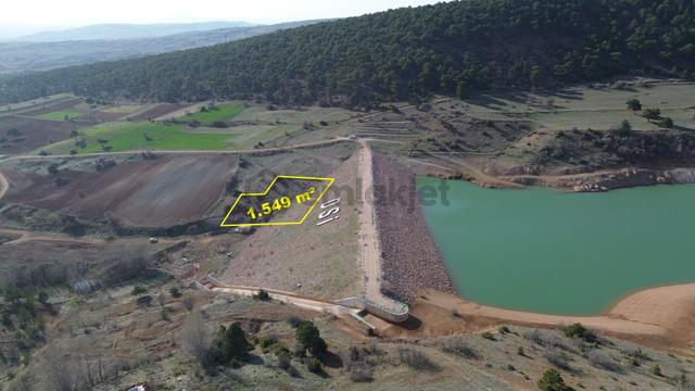 Konya / Ilgın / Belekler Mahallesinde 1.549 M² Gölün Yanında Müstakil Tarla 4