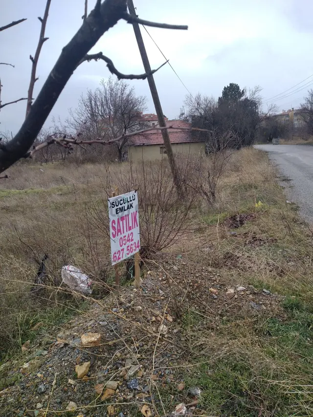 Kuruçay Toki'de İmarlı Satılık Köşe Arsa 2