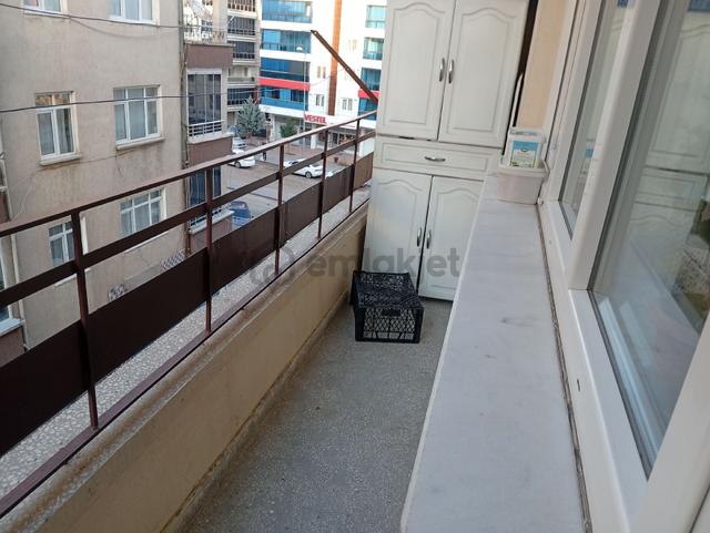 Arslan Gayrimenkuldan Satlık 3+1 5