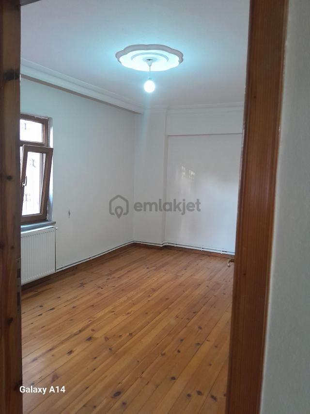 Merkeze Çok Yakin Satilik 5