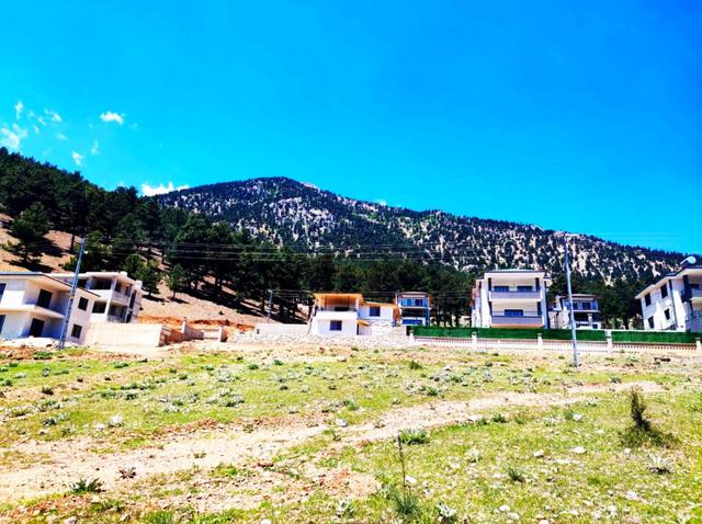 Kar Emlaktan Yenikonacık Bozkırlı Mevkiinde 400 M2 Satılık Arsa 3