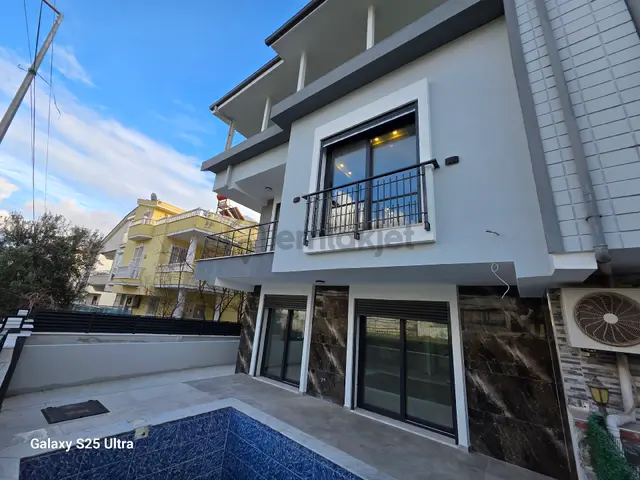 ️ Kelepir Fiyata Didim Efelerde Ön Cephe Triplex Villa ️ 3
