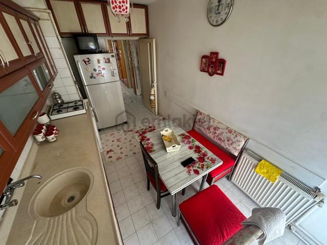 Aşağı Eğlence'de Full Yapılı Kat Konumunda 3+1 Daire! 3