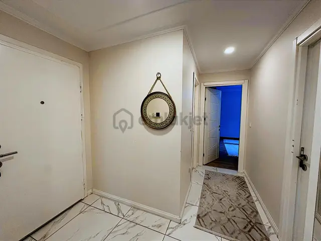 Realist Gayrimenkul'den Satılık 2+1 Daire 3
