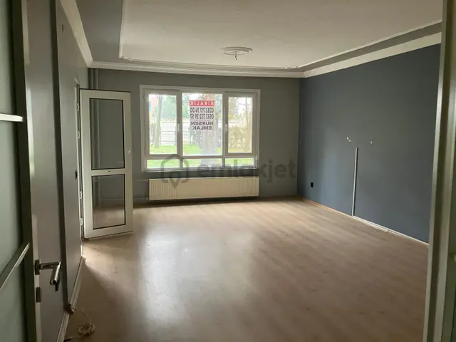 Manolya Sitesi’nde, Yüksek Giriş, Bakımlı 2+1 Kiralık Daire 5