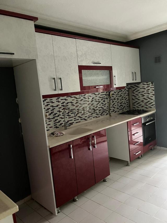 Manolya Sitesi’nde, Yüksek Giriş, Bakımlı 2+1 Kiralık Daire