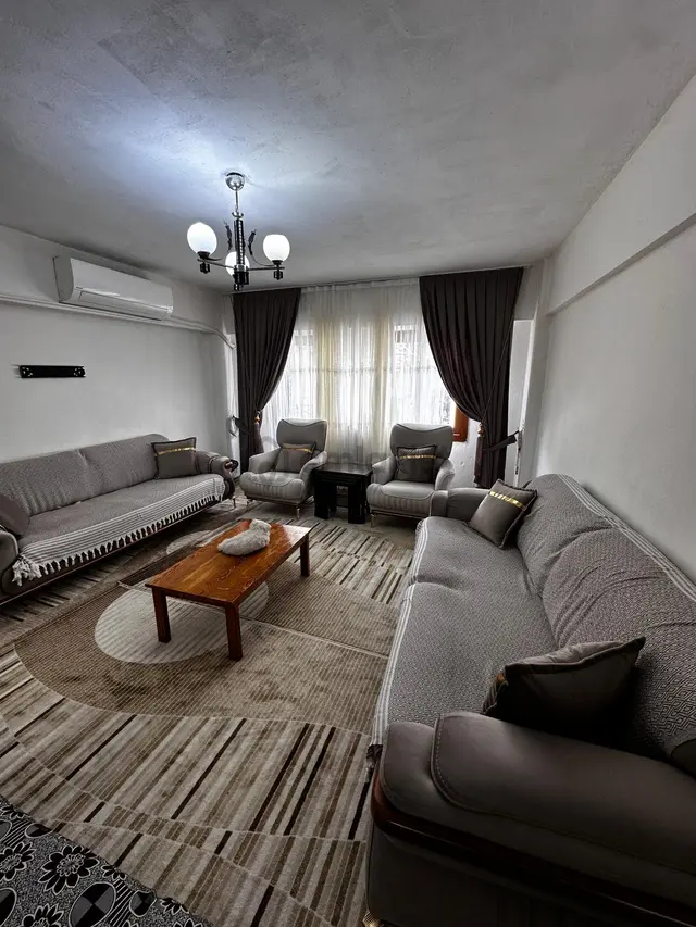 Eval Emlak'tan Çarşı İçinde 3+1 Satılık Daire 2