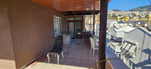 Alanya Şoförler Odası Civarında Kiralık Eşyalı Geniş Teraslı Asansörlü 2+1 4
