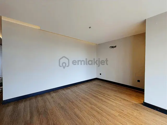 Eski Lara Yolunda Yeni Nesil Binada Kiralık 3+1 Daire 5