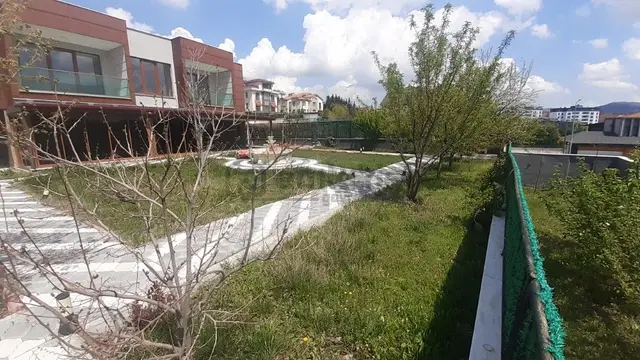 Güvenay - Çorum Buharaevler 5. Cadde Arkası Satılık Serbest Lüks Villa 3