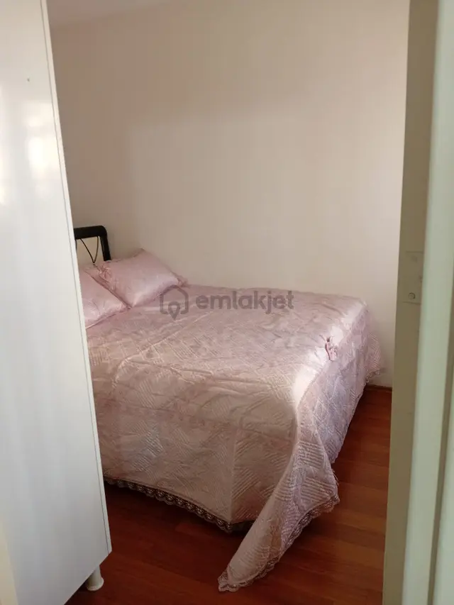 Kaçmaz'dan Sosyal Konutlarda 2+1 Satılık Ara Kat Daire 2