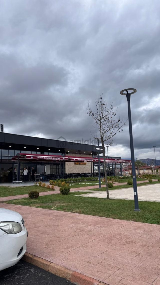 Avrasya Çarşısı'nda Kazançlı Satılık Dükkan 4