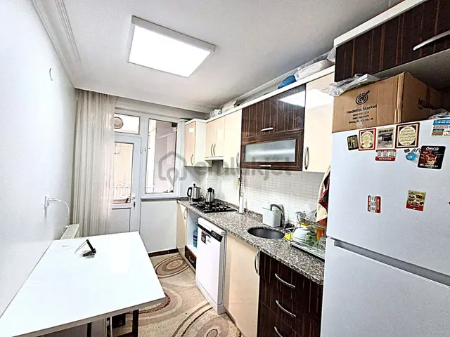 Gebze Merkezde Geniş Balkonlu Bakımlı 2+1 Satılık Daire 1