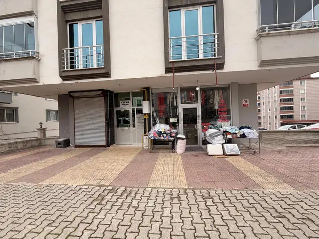 Doğan Emlak Group’tan İlkadım Kışla’da 70 M2 Satılık Dükkan 1