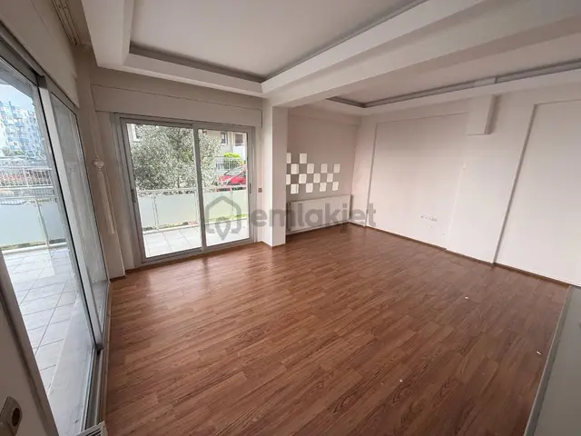 Narlıdere Çatalkayada 2+1 Satılık Köşe Daire 4