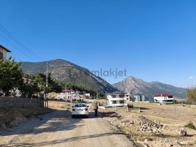 Kar Emlaktan Yenikonacık Bozkırlı Mevkiinde 360 M2 Satılık Arsa 3