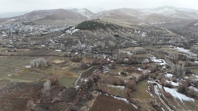 Konya / Meram / İnlice Mahallesinde 350 M² Müstakil Tapulu Tarla 4