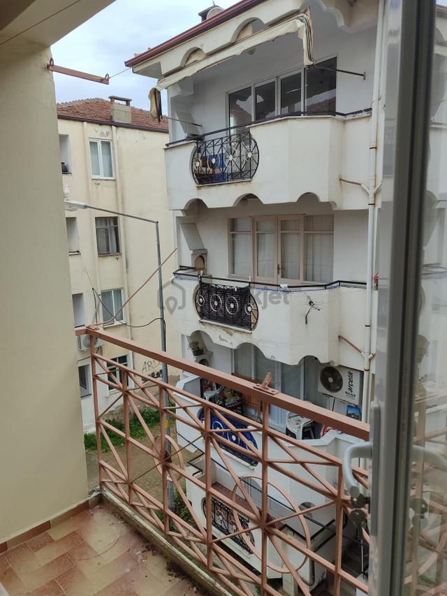 Kumla'da Masrafsız Denize Yakın 2+1 Daire 4