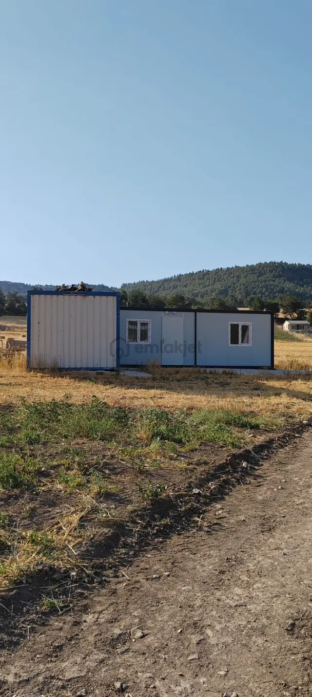 Sakarya Geyve Karacaören Hobi Bahçesi İçinde Konteynırlı Tarla. 5
