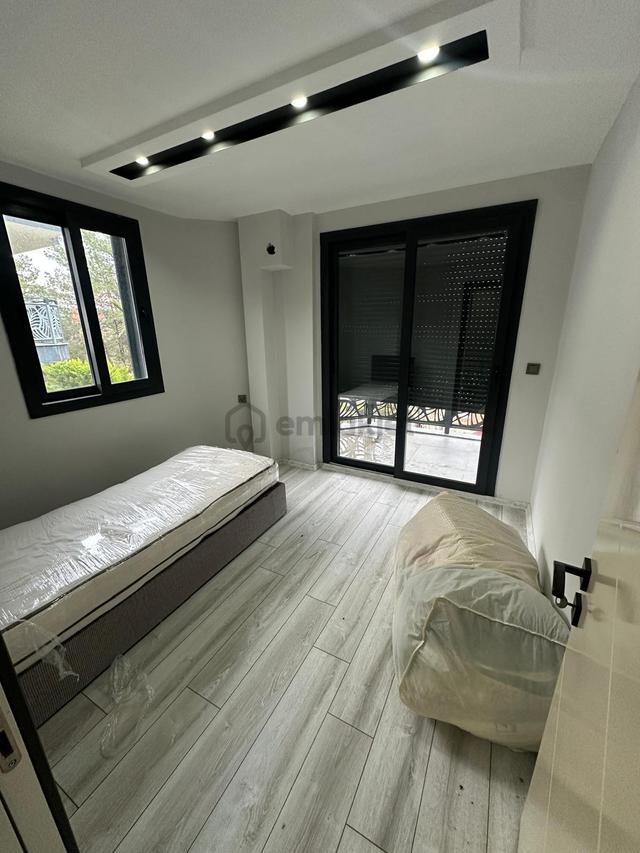 Kuşadası Soğucak'ta Doğayla İç İçe Müstakil Havuzlu Villa 5