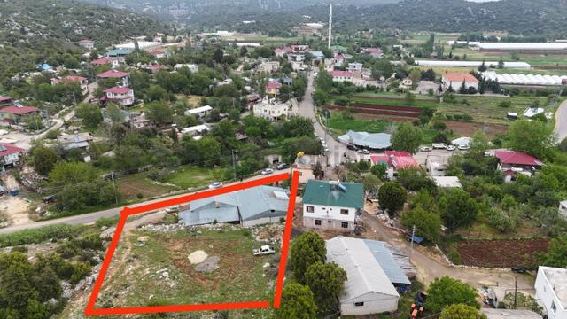 Erdemli Tapureli 2 Dönüm Yükleme Alanı Depo Arsa 3