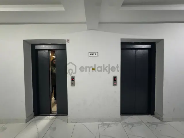 Alata Gayrimenkulden 2+1 Deniz Manzaralı Satılık Daire 2