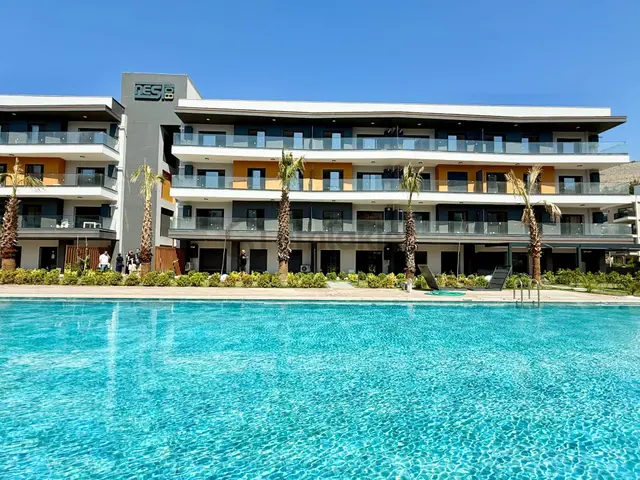 Güvenlık-havuz-bahçe-kapalı Otopark-doğalgaz(kombi)-sosyal Alan-modern-ultra Lüx-fırsat Daireler 3