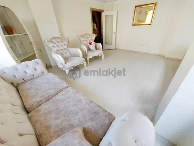 Tapu Masrafı Yok Yıldız Zöhre Cami Yakını Satılık 6+1 Dubks 3