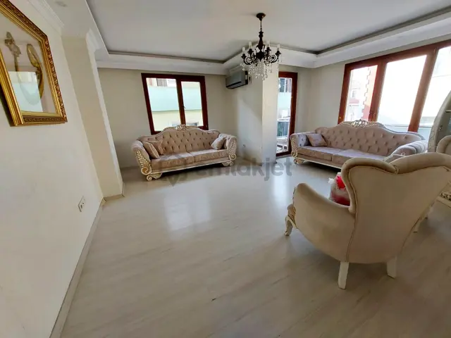 Tapu Masrafı Yok Yıldız Zöhre Cami Yakını Satılık 6+1 Dubks 2