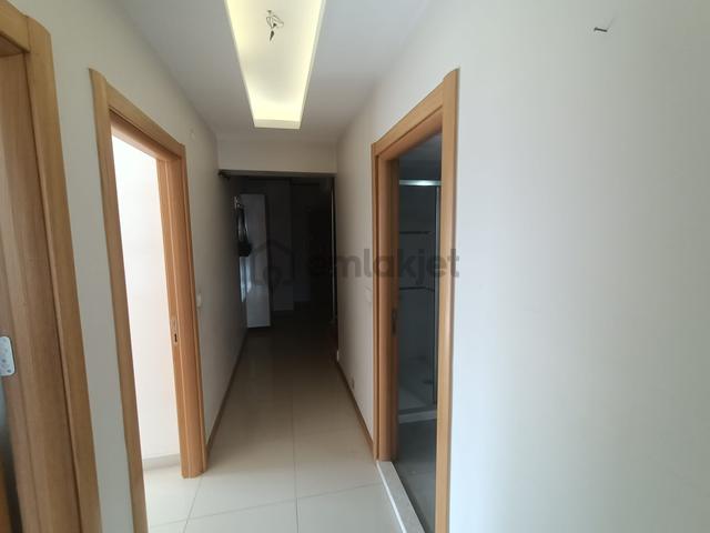 Anadolu Caddesi Yakını Teraslı Dublex Geniş 3+1 Lüks Kiralık Daire 4