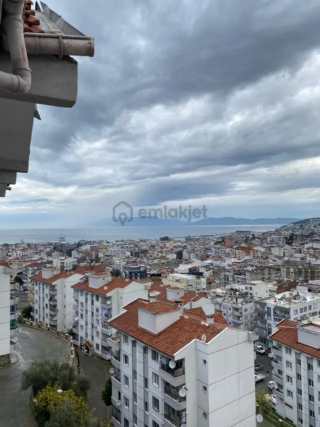 Kuşadası İki Çeşmelik Mahallesinde Kiralık 3+1 Dairemiz Bulunmaktadır Kuşadası İki Çeşmelik Mahallesinde Kiralık 3+1 Dairemiz Bulunmaktadır