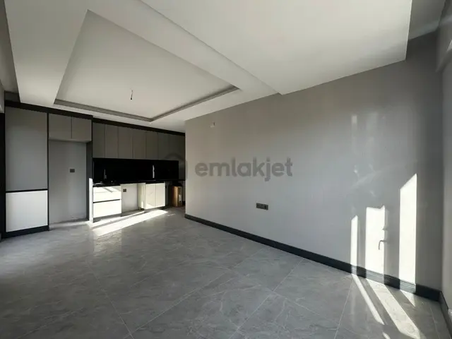 Kariyer'den İncirli'de Tek! Merkezi Konumda Her Katta 1+1 2+1 Lüx Alttan Isıtmalı Daireler 1