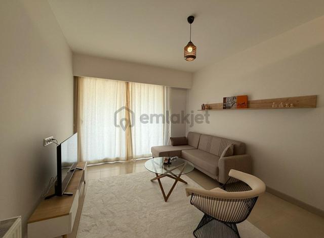 Karınca'dan Deniz Mh'de Oktay İnşaatta Eşyalı Geniş 1+1 Satılık 2