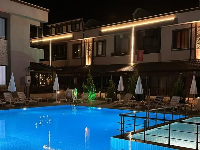 Hayalinizdeki Yaşam: Karasu'da Güvenlikli Sitede 2+1 Lüks Villa 1