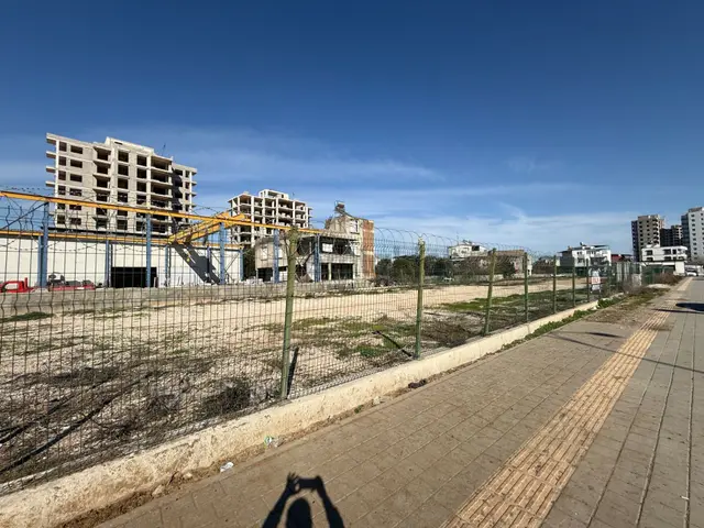 Karatal Bulvarında 2456 M2 Tek Tapu Kiralık Arsa(ticari+konut İmarlı) 4