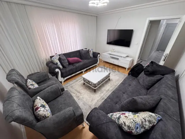 Ataparkta Aşık Veysel Caddesi Yakını Full Yapılı 2