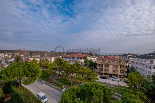 Dağıstan Gayrimenkulden Deniz Ve Orman Manzaralı 6+2 480 M2 1