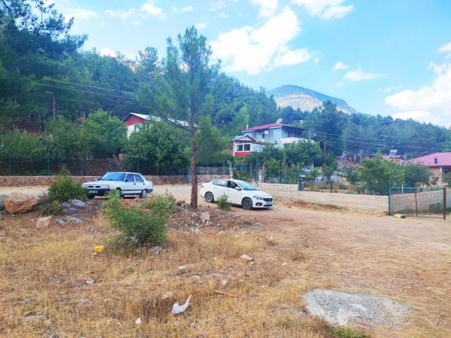 Kar Emlaktan Yenikonacık Kırıntı Mevkiinde 250 M2 Satılık Arsa 3