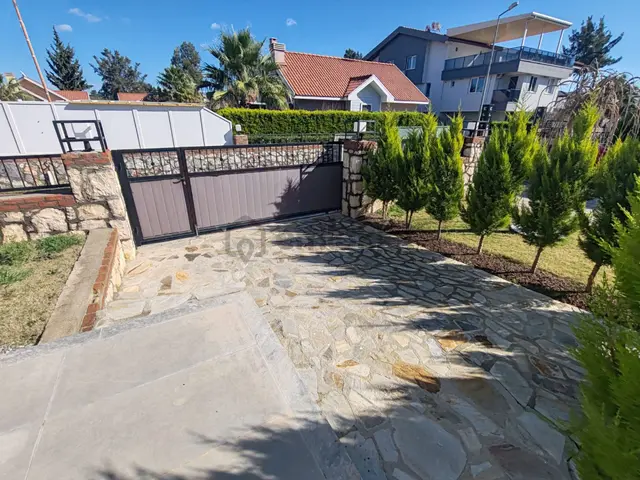Didim'de Muhteşem 3+1 Satılık Villa Denize Yakın 4
