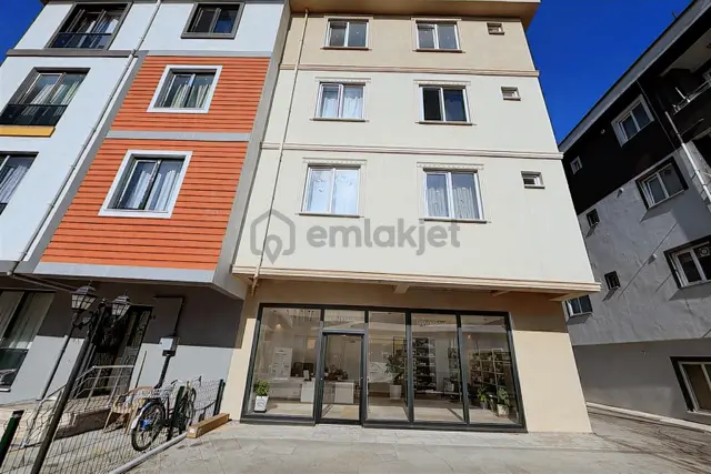 Cumhuriyet Mahallesi Anayola Yakın Satılık İşyeri 3