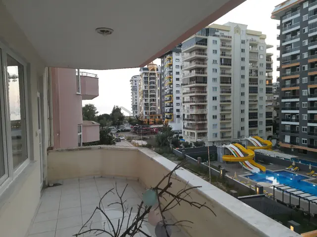 Alanyamahmutlarda Sahibinden Satılık Orta Kat Eşyalı Daire 3