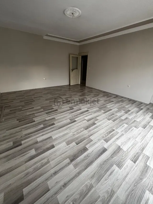 Deha Emlaktan Yaylacıkta 3+1 Kiralık Daire 3