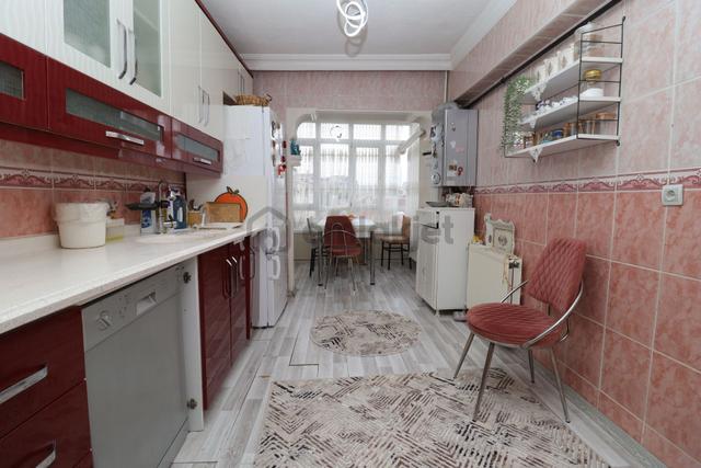 Akif'ten Topçu'da 14.cadde'ye Yakın Güney Batı Ön Cephe 4+1 Teras Daire 4