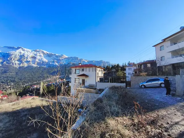 Kar Emlaktan Akçatekir Esentepede Çevre Duvarı Yapılı 500 M2 Satılık Arsa 4