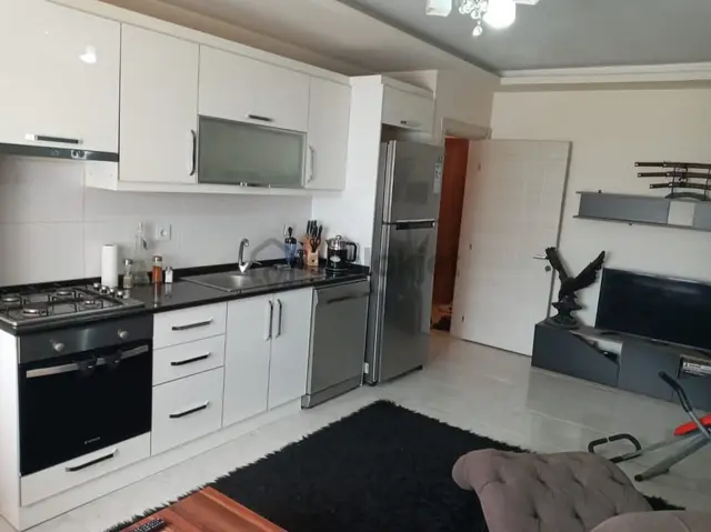 Acil Satılık 1+1 Arakat Amerikan Mutfak Geniş Satılık Daire 2