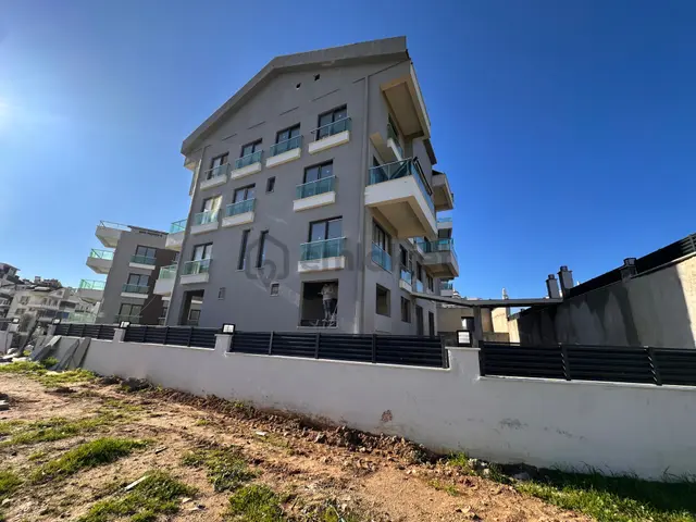 Didim Cemevi'ne Yakın Satılık 2+1 Daire 5